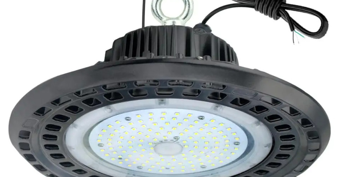 Ilumine Seu Espaço com o Poder do High Bay LED 200W da Philips